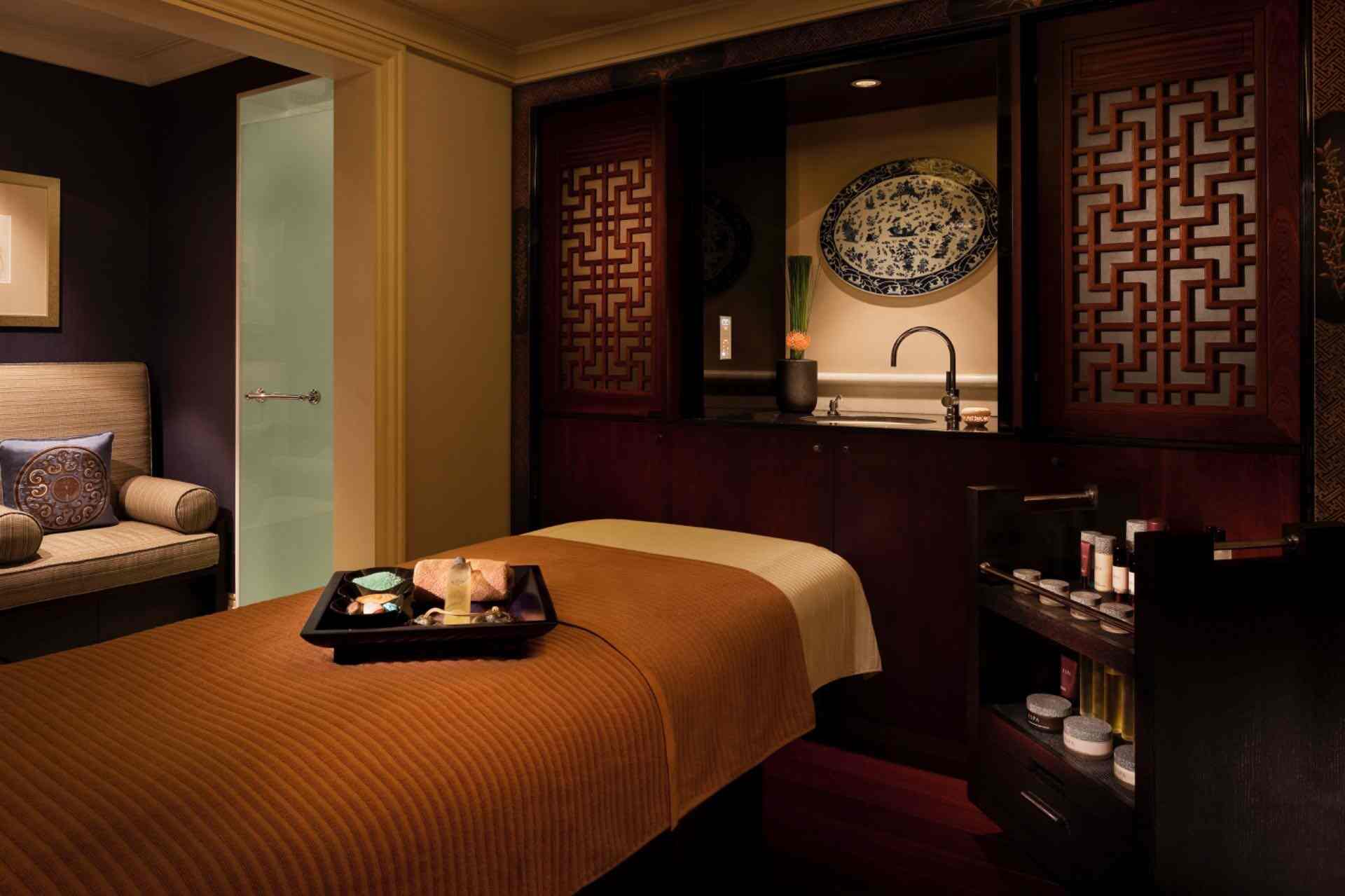 Relaxing spa experience